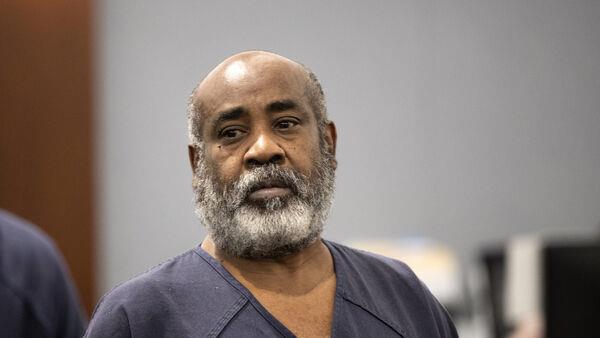 Ex-gang leader charged over killing of Tupac Shakur can serve house arrest